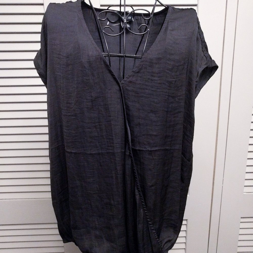NEW Torrid Black Blouse size 00